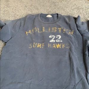 Hollister Tee